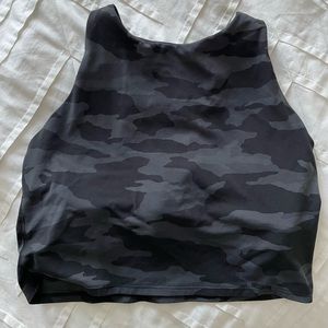 Athleta Conscious Crop Size M